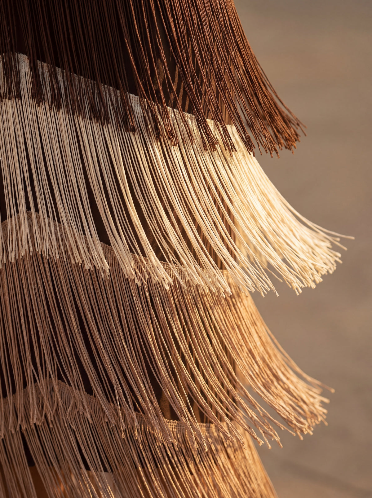 Robe Évasée en Franges Élégantes -